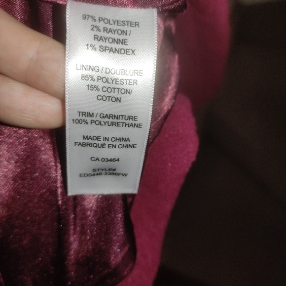 Wine/burgundy pea coat with leather details - Picture 5 of 5